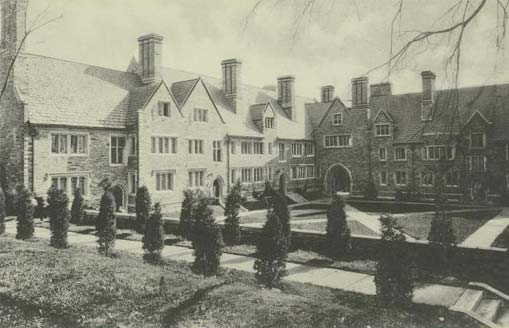 Campus Evolution: Collegiate Gothic style